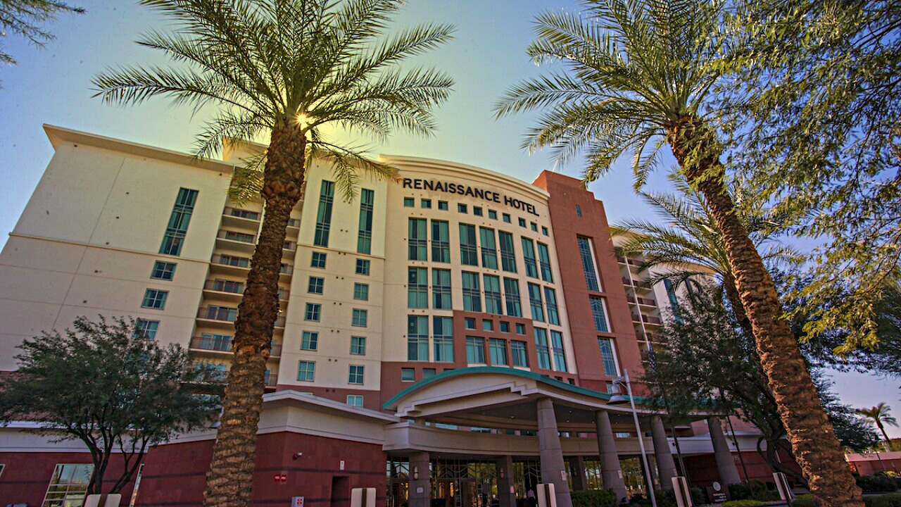 Renaissance Phoenix Glendale Hotel  